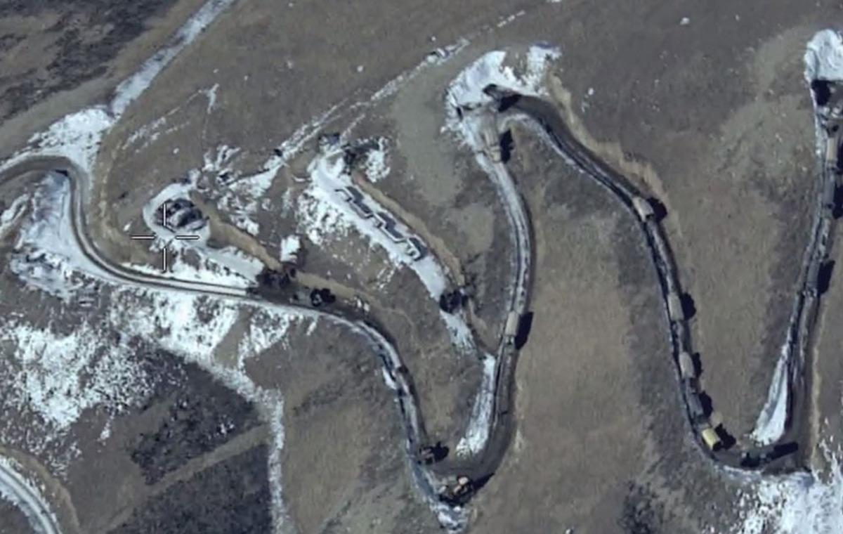 Azerbaycan ordusu Kelbecer&rsquo;e doğru ilerleyişini s&uuml;rd&uuml;r&uuml;yor