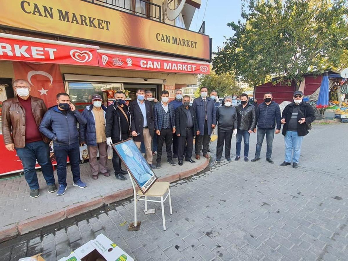 Alparslan T&uuml;rkeş 103. doğum yıld&ouml;n&uuml;m&uuml;nde Kuşadası&rsquo;nda anıldı