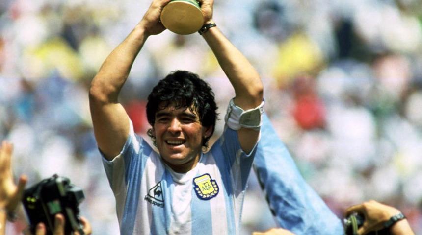 Maradona'yı yakından tanımak isteyenler için... Futbol efsanesini anlatan en iyi Maradona belgeselleri 
