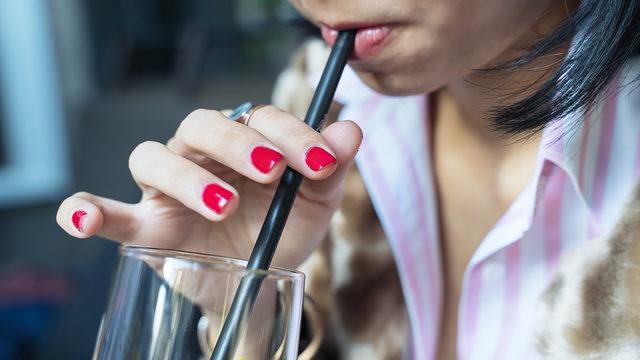 Asitli içecekler kemik hastalıklarına davetiye çıkarıyor!