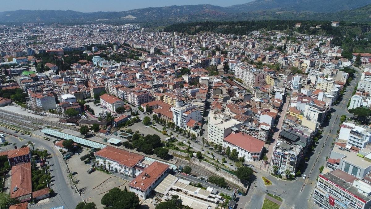 Aydın Mimarlar Odası Başkanı Kazıcı; "Aydın&rsquo;da sağlıksız yapılar olduk&ccedil;a fazla"
