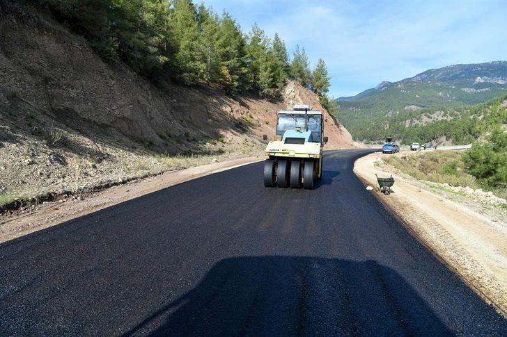 Komşu iki şehirden ortak asfalt çalışması G3