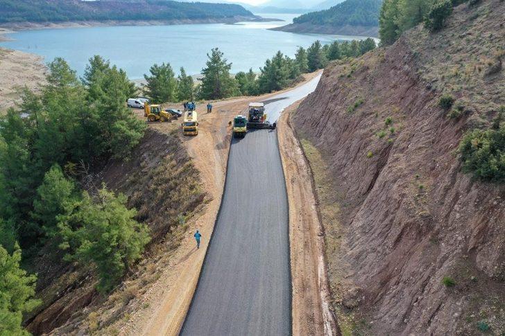 Komşu iki şehirden ortak asfalt çalışması G4
