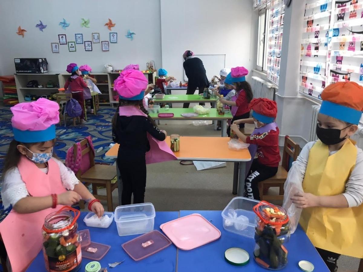 Miniklerden bağış kampanyası