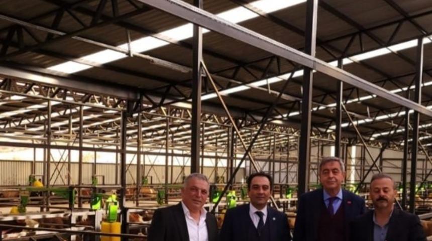 İYİ Partililer besicilerin sıkıntılarını dinledi