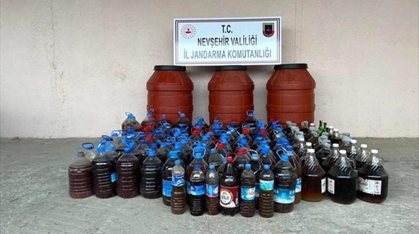 Nevşehir'de 1357 litre kaçak içki ele geçirildi
