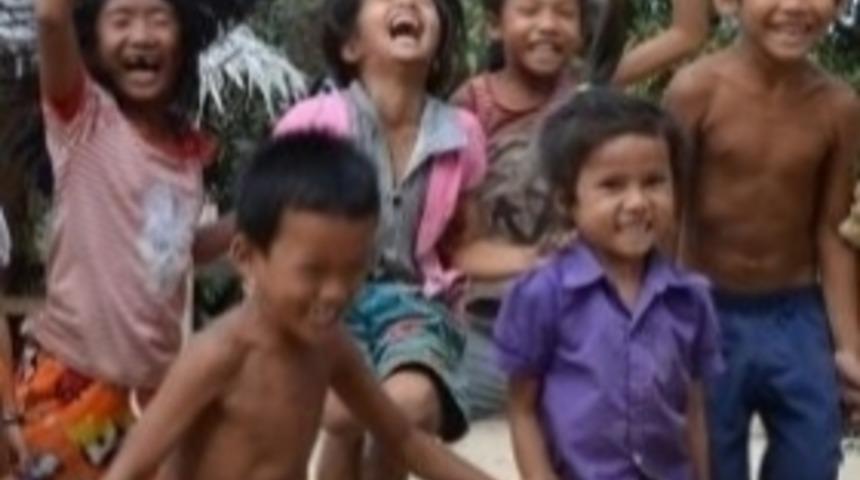 Güzel Çocukların Güzel Ülkesi Kamboçya