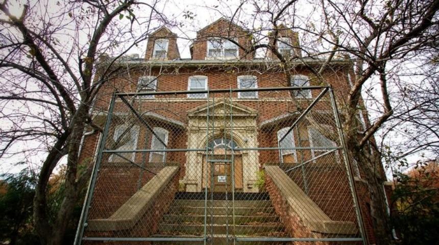 Korkun&ccedil; hikayeleriyle &uuml;nl&uuml; bu akıl hastanesi sizi de &uuml;rk&uuml;tecek