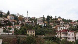 Turistlerin Karadeniz'deki gözdesi: Ortamahalle