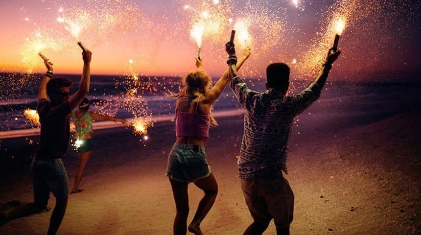 Avrupa'nın En Kıskan&ccedil; Aşıkları T&uuml;rkiye'de 