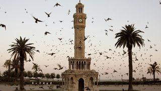 Yaşanmışlıklarıyla Şiirlere Konu Olmuş Şehirler