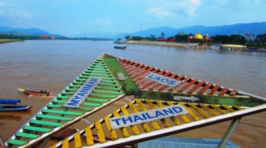 12 Ülkenin Arasındaki Doğayla Çizilmiş Sınırlar Nasıl Gözüküyor?