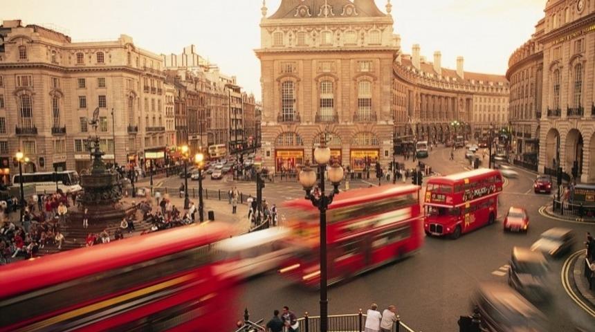 Adına En &Ccedil;ok Şarkı Yazılan 4 Muhteşem Kent, ve Adları O Kentlerle Anılan M&uuml;zisyenler