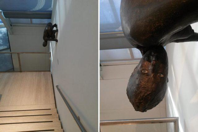 Gelmiş Geçmiş En Tuhaf 18 Heykel 4