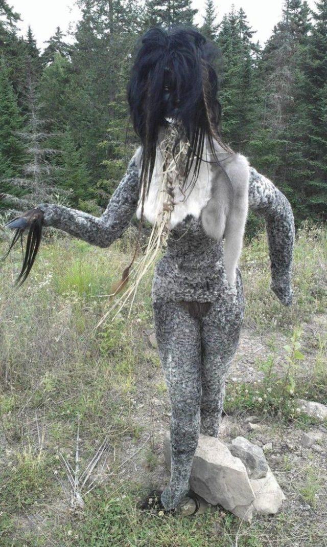 Gelmiş Geçmiş En Tuhaf 18 Heykel 14