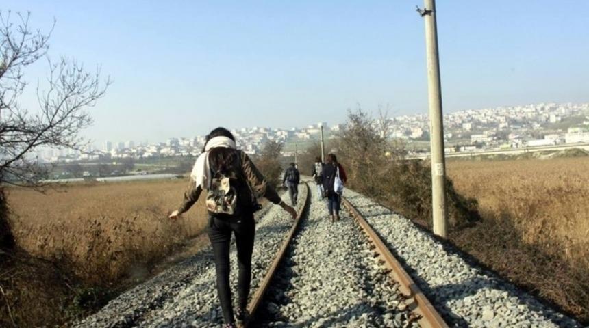 İstanbul D&ouml;n&uuml;ş&uuml;rken Bu D&ouml;n&uuml;ş&uuml;m&uuml;n Etkilerini Keşfetmek: İki Deniz Arası