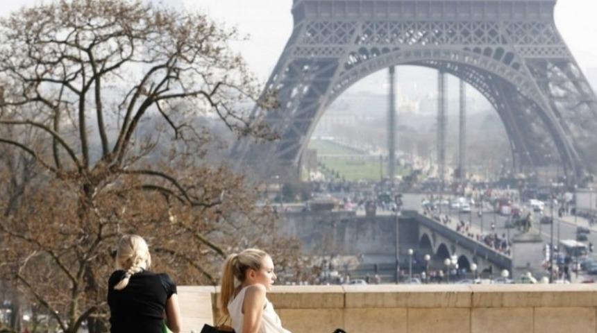 Fransızlar Neden Mutlu? Ağustos Ayında Paris'e Bir Bakın