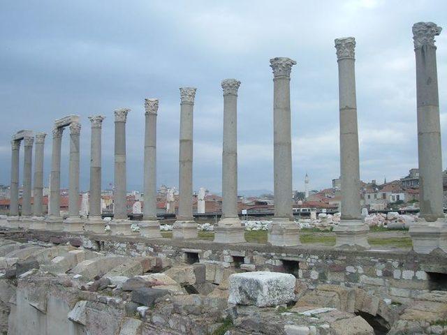 agora