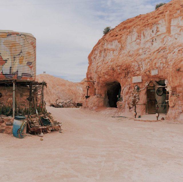 Bu Kasaba O Kadar Sıcak Ki İnsanlar Yeraltında Yaşıyor 5