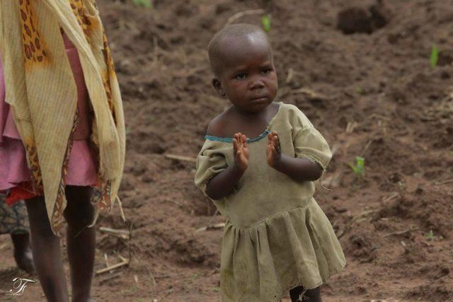 Tanzanya daki Çocukların Yaşamlarından Manzaralar 11