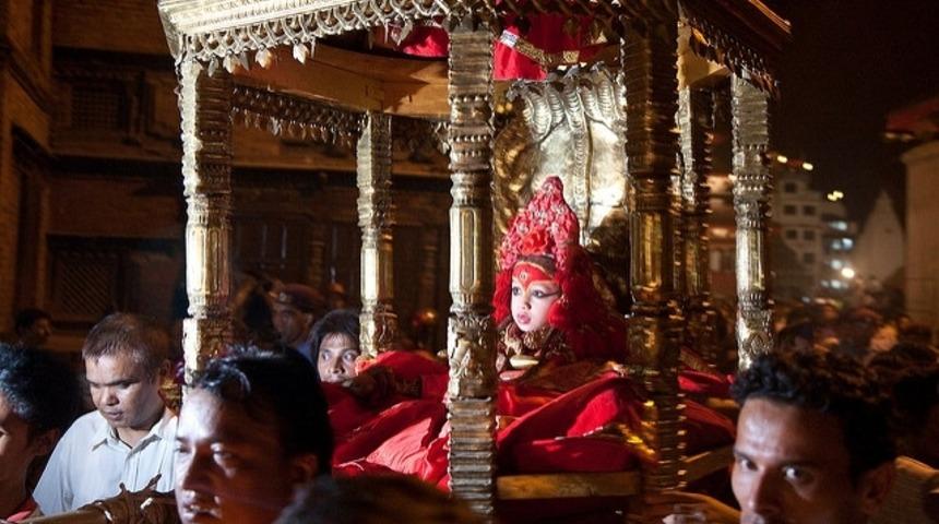 Yaşayan Tanrıçaların Diyarı: Nepal