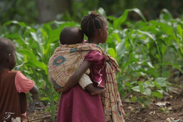 Tanzanya daki Çocukların Yaşamlarından Manzaralar 14