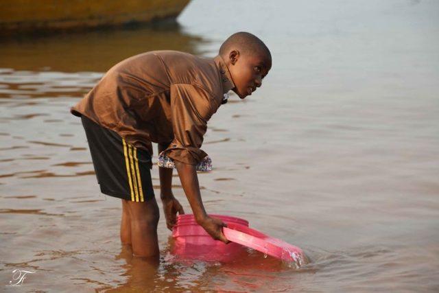 Tanzanya daki Çocukların Yaşamlarından Manzaralar 22
