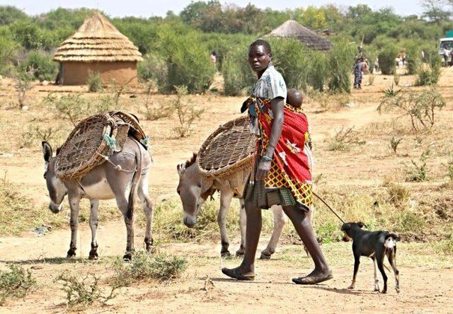 Afrikalı Kabilelerin Günlük Yaşamları 12