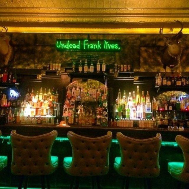 Mutlaka Görmeniz Gereken 21 Havalı Bar 29