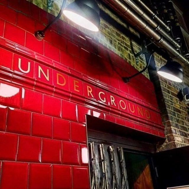 Mutlaka Görmeniz Gereken 21 Havalı Bar 33