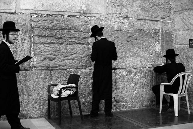 İsrail ve Filistin de Kutsal Topraklar daki Zıtlığı Yansıtan Fotoğraflar 2