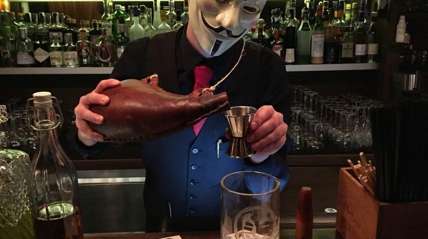 Mutlaka G&ouml;rmeniz Gereken 21 Havalı Bar