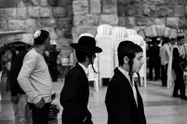 İsrail ve Filistin de Kutsal Topraklar daki Zıtlığı Yansıtan Fotoğraflar 20