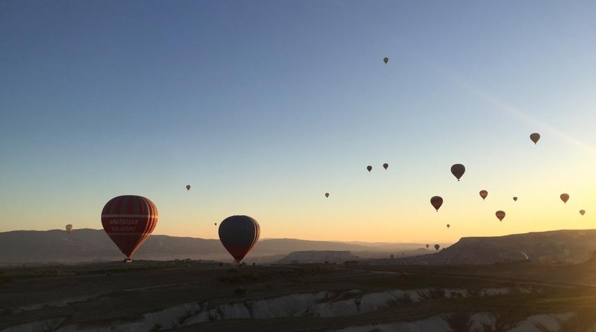 G&uuml;zel Atlar Şehri Kapadokya: Katedraller ve Yeraltı Şehirleri