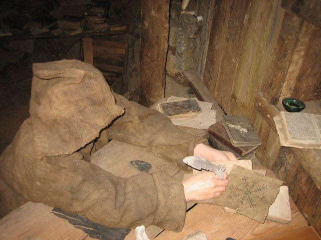 Sandığınızdan Daha Tüyler Ürpertici Olan İzlanda daki Büyücülük Müzesi 13