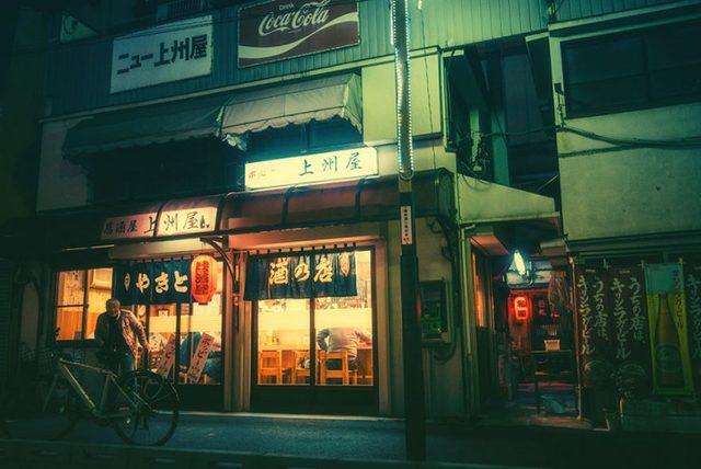 Tokyo Caddelerinin Büyüleyici Gece Fotoğrafları 8
