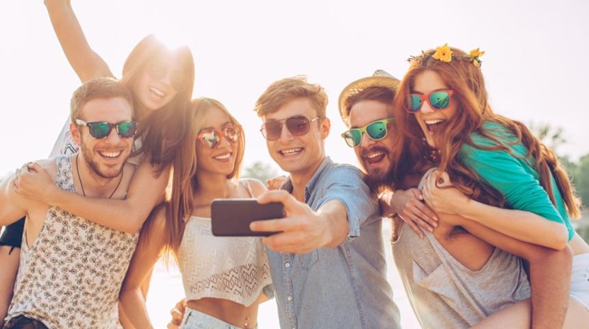 Tatilde sosyal medya kullanımında nelere dikkat etmeli?