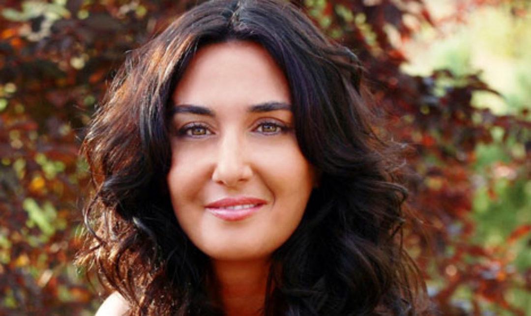 İşte sevilen oyuncu Ayşe Tolga'nın yıllar önceki hali...