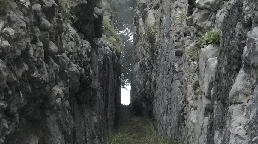  Herkes bu kayayı görmeye geliyor