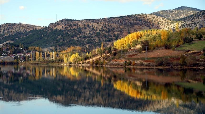 "Akdeniz'in Sibiryası" sonbahar renkleriyle ısıtıyor