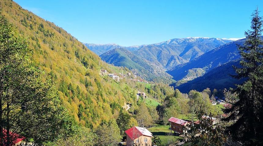 Mega Star Tarkan burada doğdu: Rüzgarlı Köyü gezi rehberi