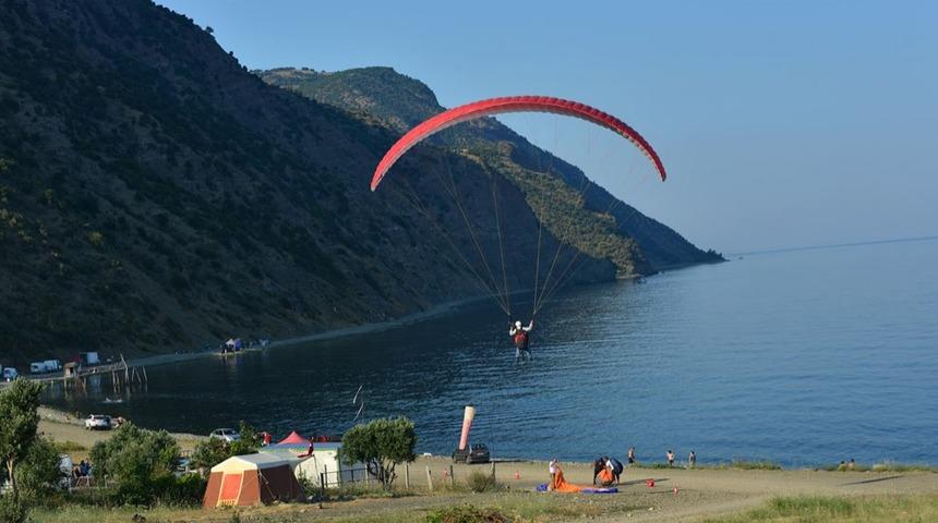 Paraş&uuml;t&uuml;n&uuml;z hazırsa buyurun gidelim