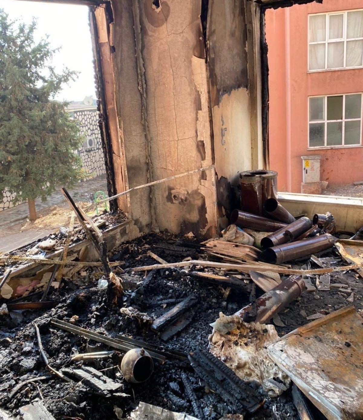 Binanın ortak kullanım alanında korkutan yangın