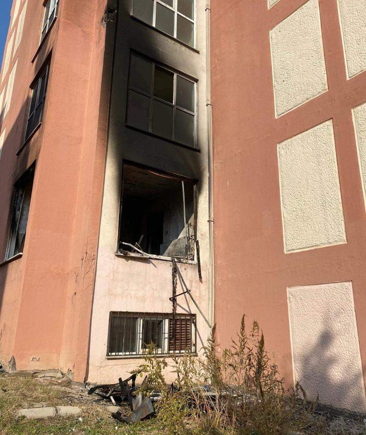 Binanın ortak kullanım alanında korkutan yangın G3