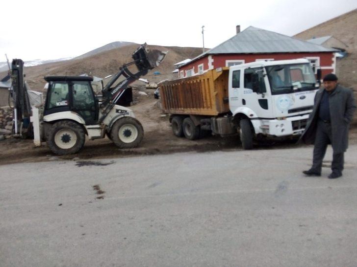 Çaldıran Belediyesinden sonbahar temizliği G1