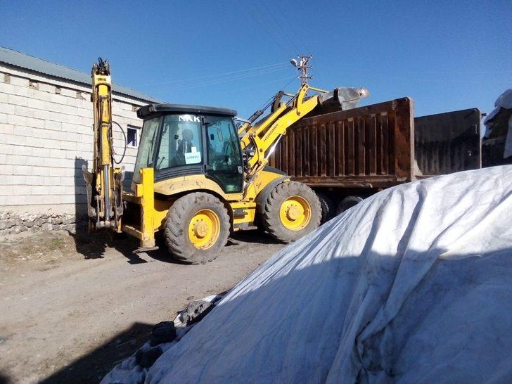 Çaldıran Belediyesinden sonbahar temizliği G4