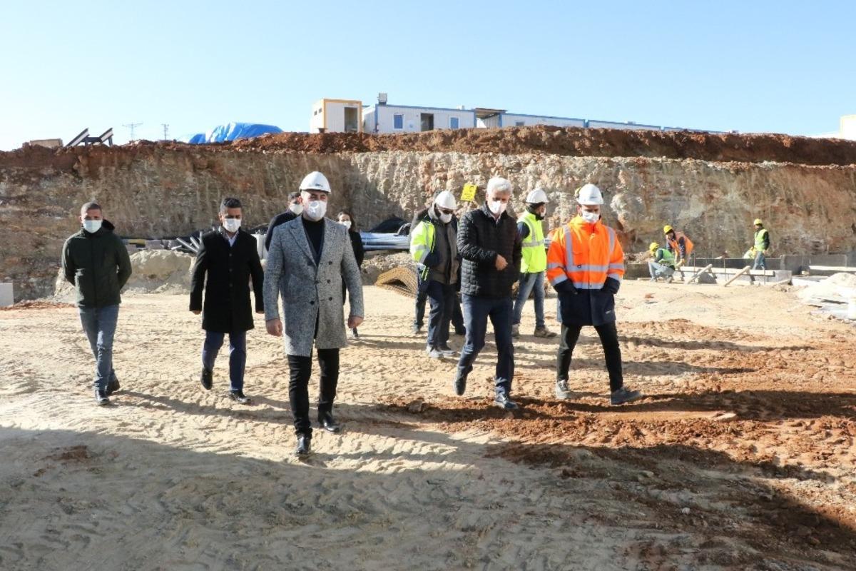 B&uuml;y&uuml;kşehir, Kula&rsquo;daki &ccedil;evreci tesiste incelemede bulundu