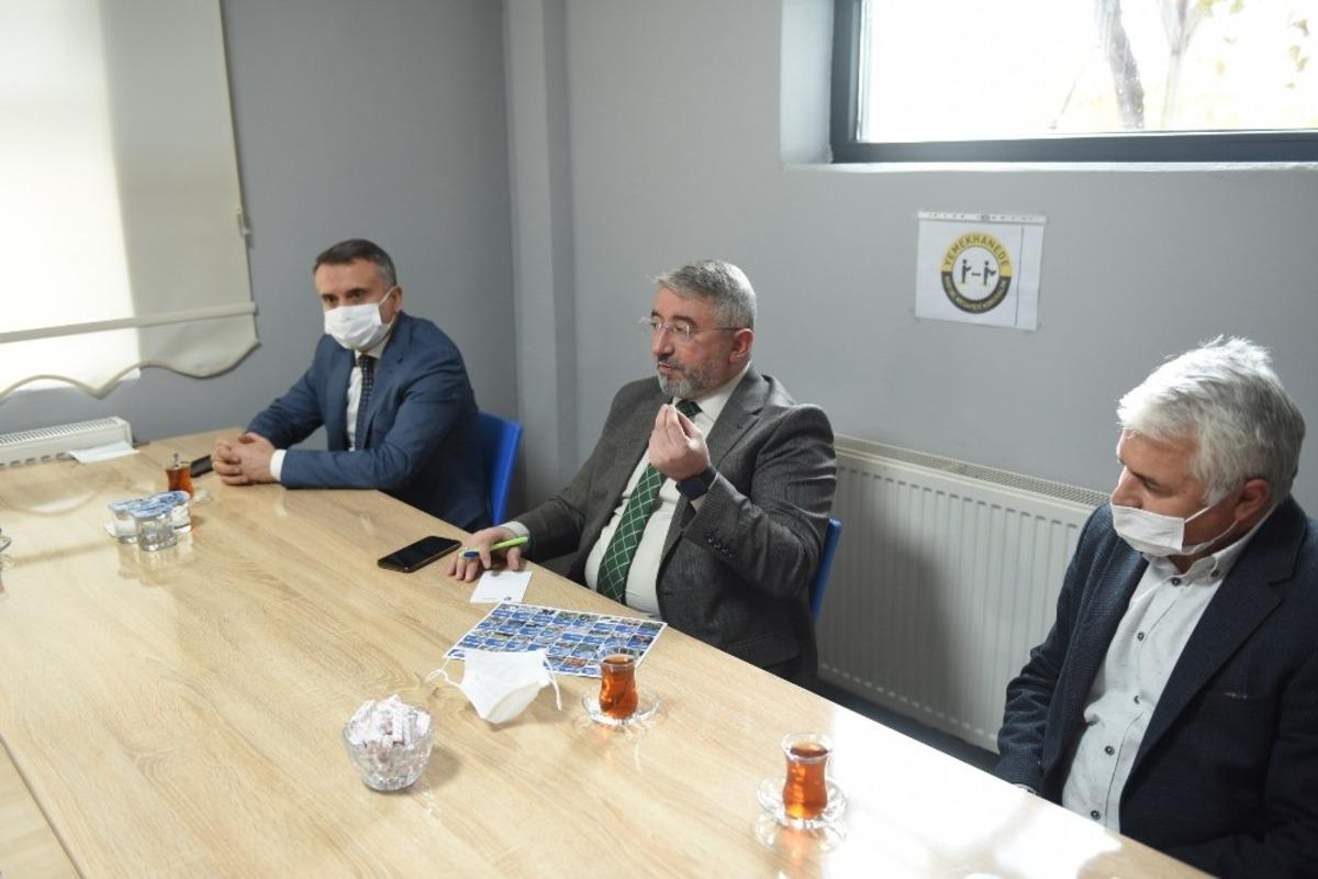 Başkan Aşgın, işadamlarıyla bir araya geldi