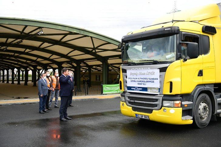 Ordu’dan İzmir’e tır dolusu yardım G2
