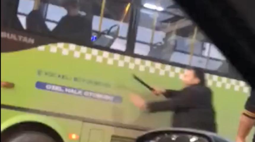 Korna çaldı diye copla saldırdı!